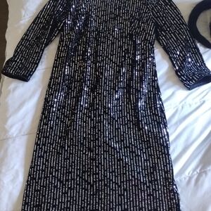 Julia Jordan Sparkling Black and Silver Long Sleeve Dress